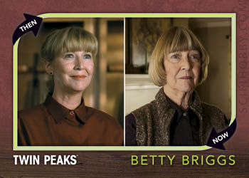 Twin Peaks Then and Now Card TN19