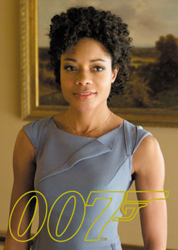 Naomie Harris as Even Moneypenny in Skyfall 007 Gold Gallery card