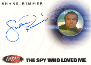 Shane Rimmer as Commander Carter in 