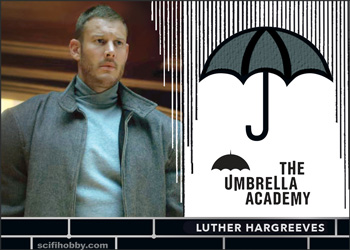 Luther Hargreeves Relics card