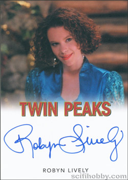 Robyn Lively as Lana Budding Milford Autograph Card Archive Box Exclusive Card